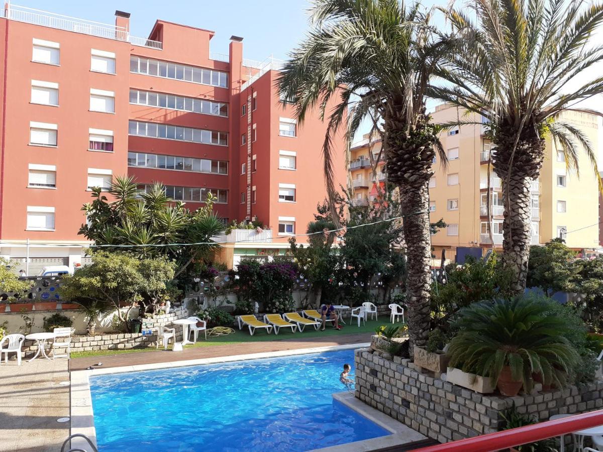 Apartaments Mar Blau Calella Zewnętrze zdjęcie